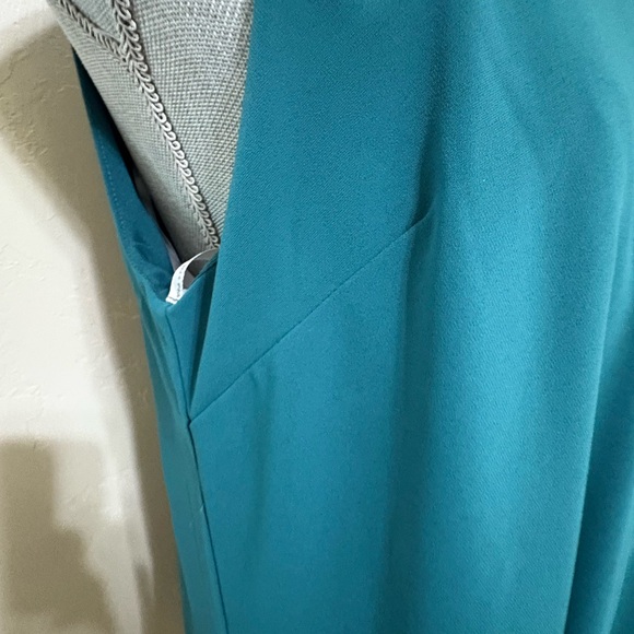 Lovers + Friends Lily Dress | Emerald Green Halter Mini | NWT Size M - Picture 10 of 12